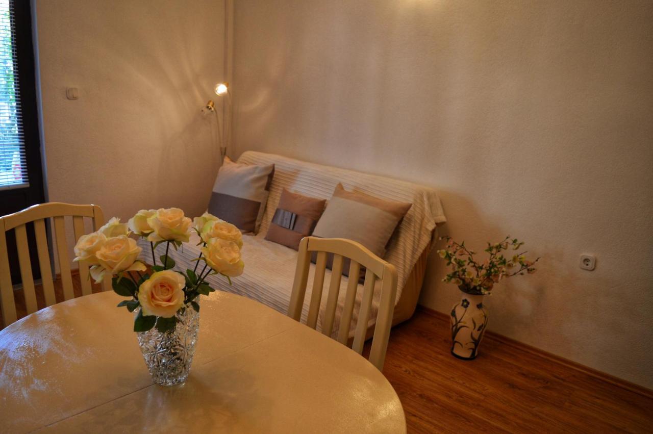 Apartment Nikolic Kaštela Buitenkant foto