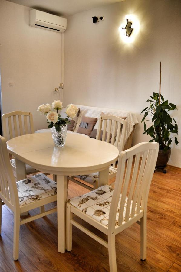 Apartment Nikolic Kaštela Buitenkant foto