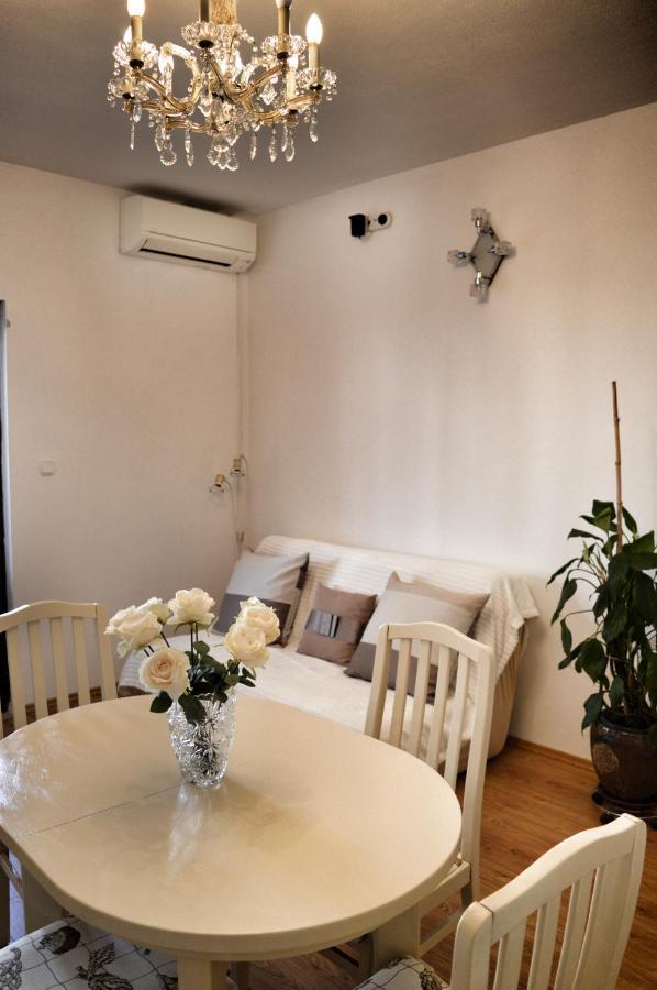 Apartment Nikolic Kaštela Buitenkant foto
