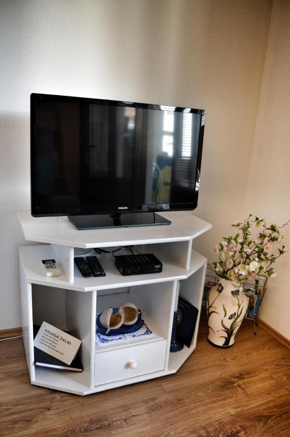 Apartment Nikolic Kaštela Buitenkant foto